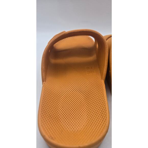 Freedom Moses Bright Orange Sol Slip On's Slides 37/38- US 6.5/7 - Picture 5 of 12